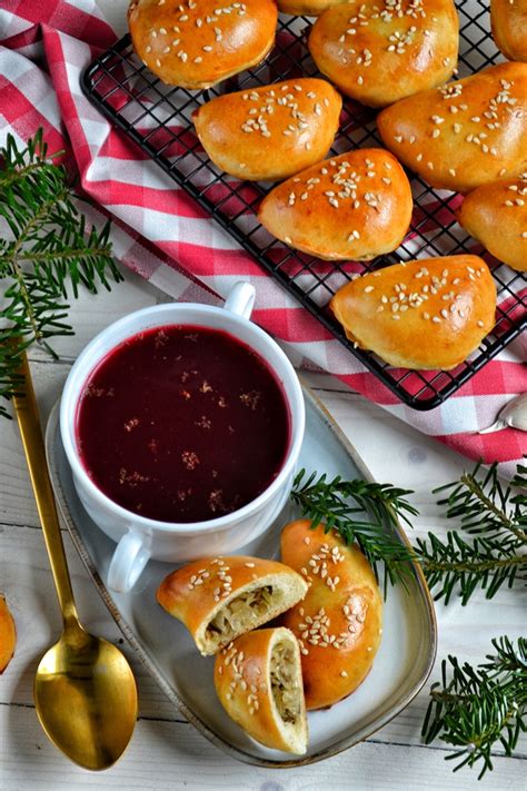  Pieczone pierogi z kapustą i grzybami – Czy chrupiące nadzienie otula w sobie aromat jesieni?